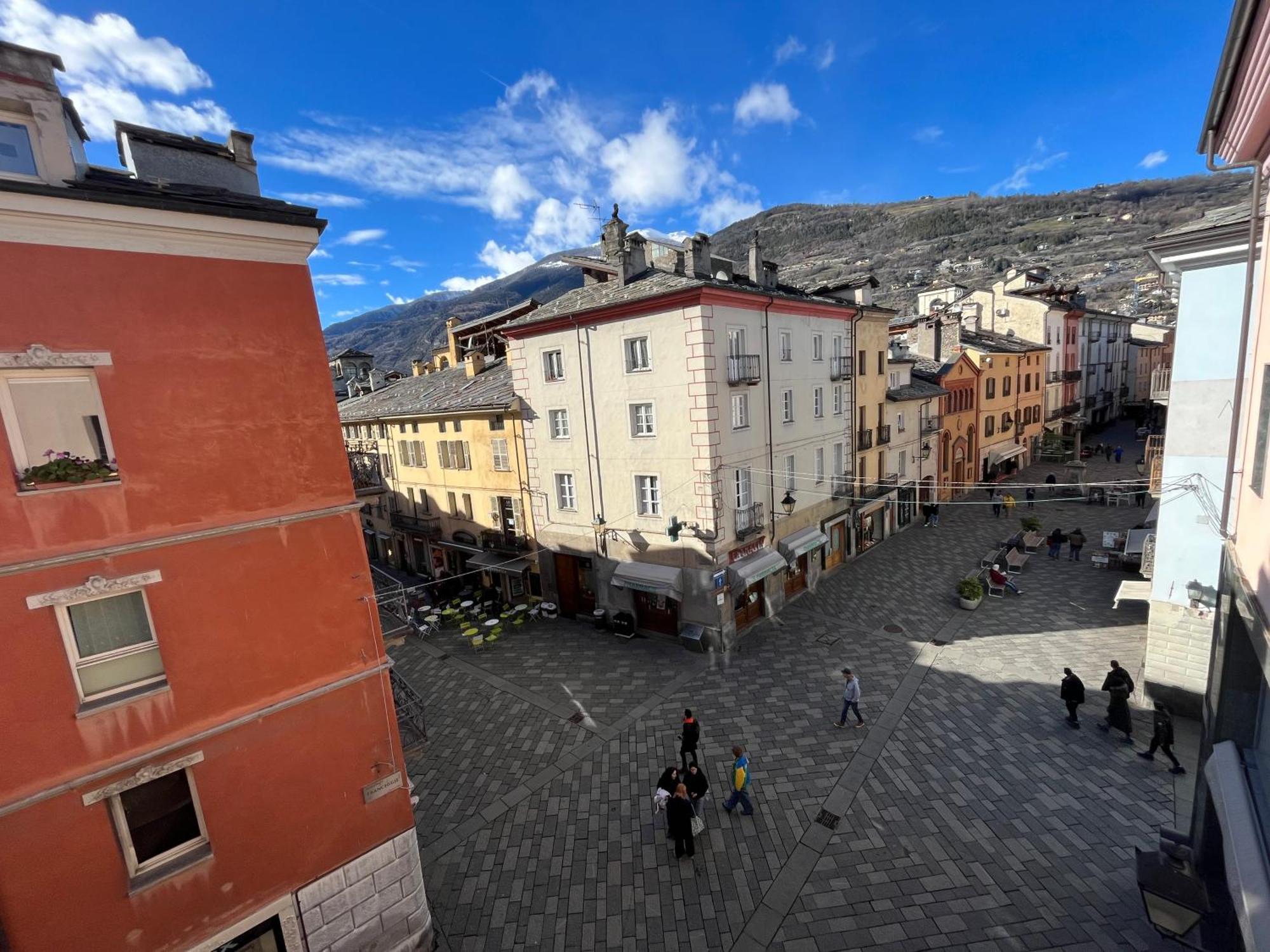 Game,Set And Love -Loft Nel Cuore Di Aosta Esterno foto
