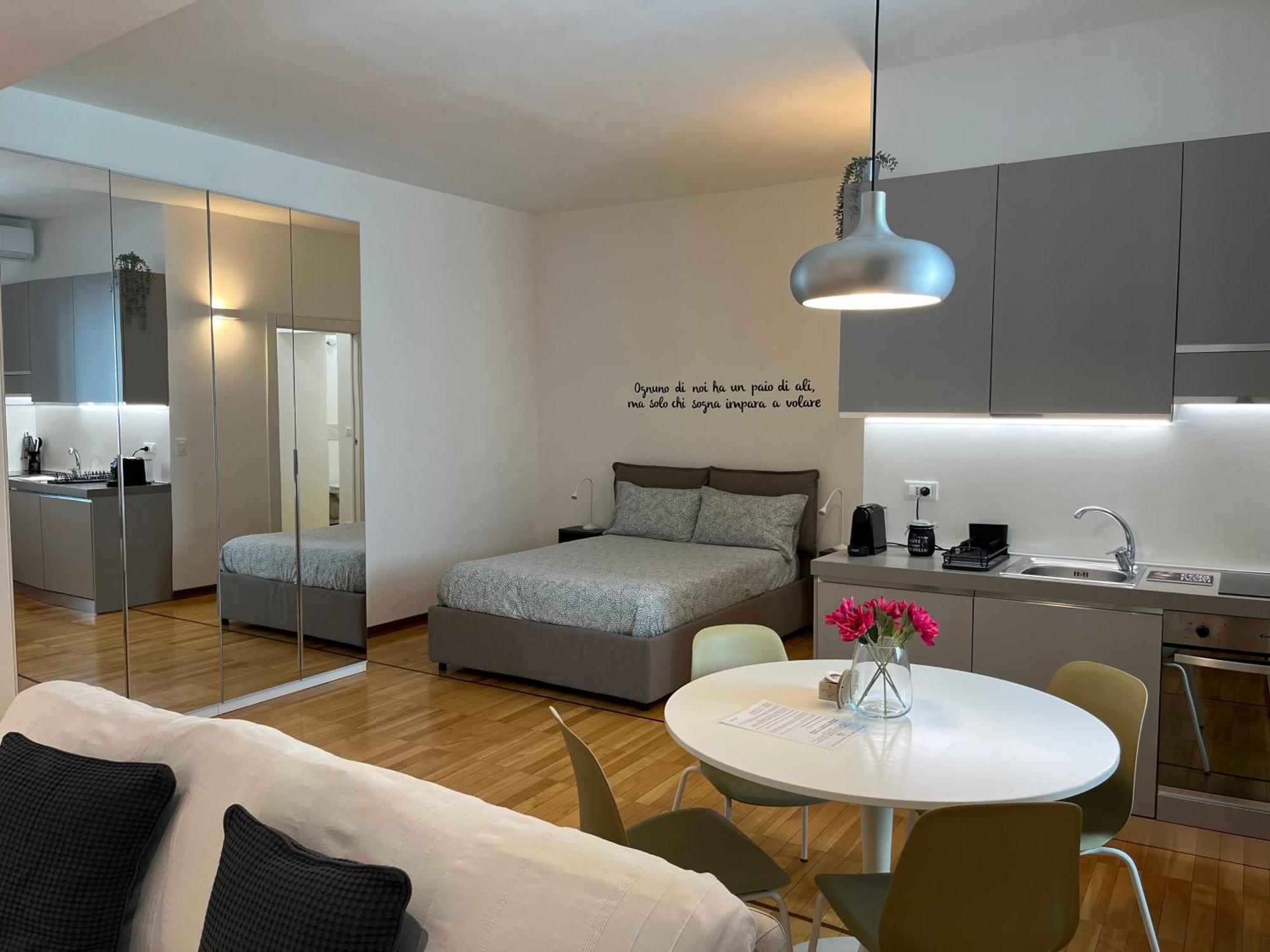 Game,Set And Love -Loft Nel Cuore Di Aosta Esterno foto